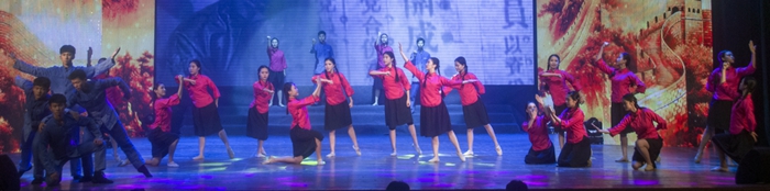 舞蹈:《少年中国说》